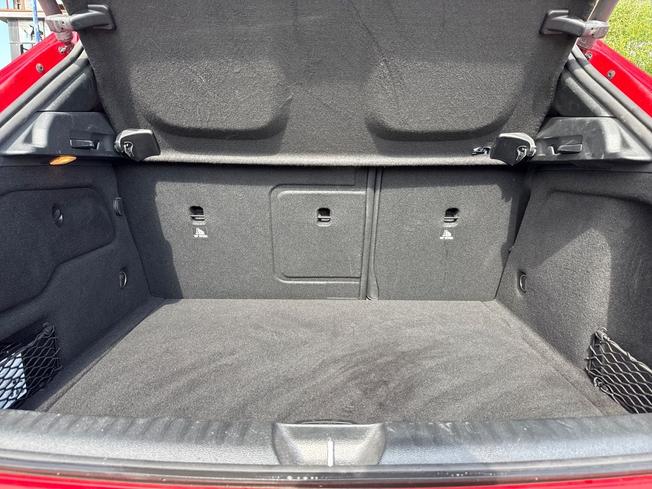 MERCEDES-BENZ Gla Photo 12