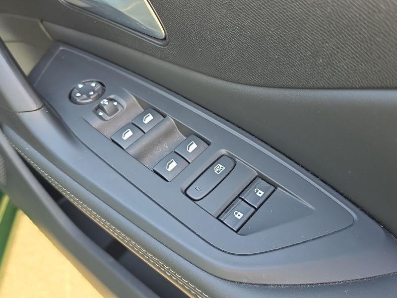 Used Peugeot 308 NV22LCT 24