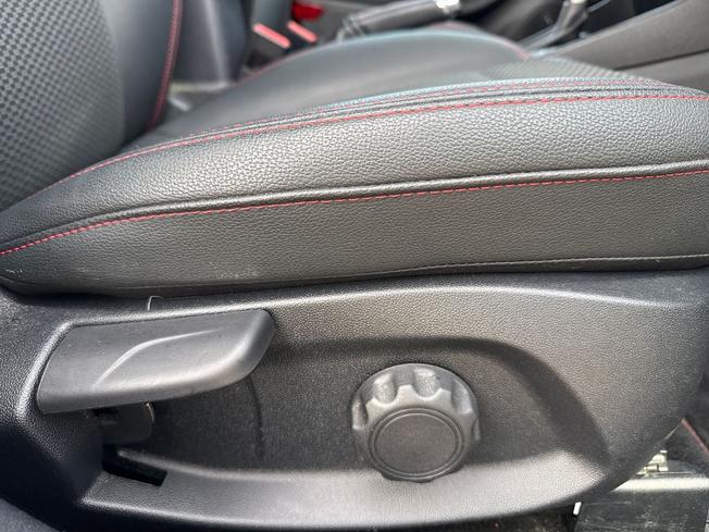 FORD Fiesta Photo 24