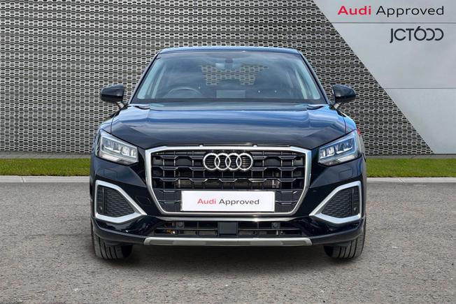 AUDI Q2 Photo 8