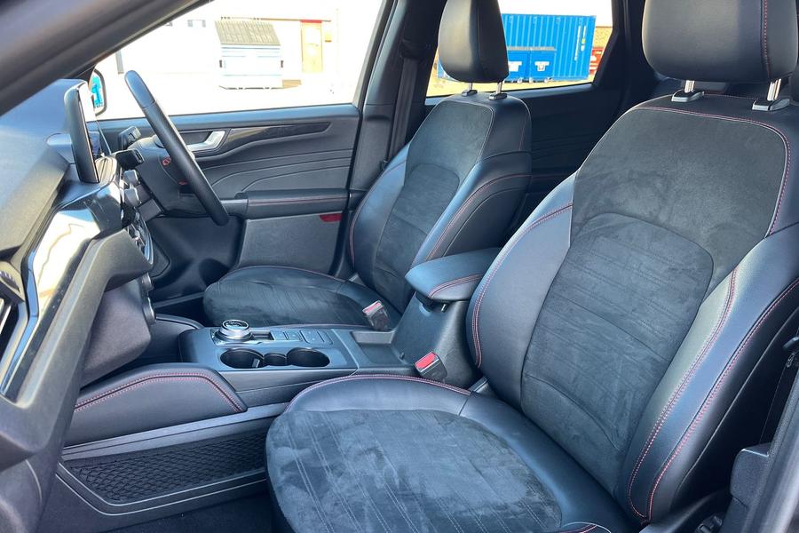 Ford Kuga Photo autoimg-e319a897c41a33dc3c15043b4436ad9e008df5e6.jpg