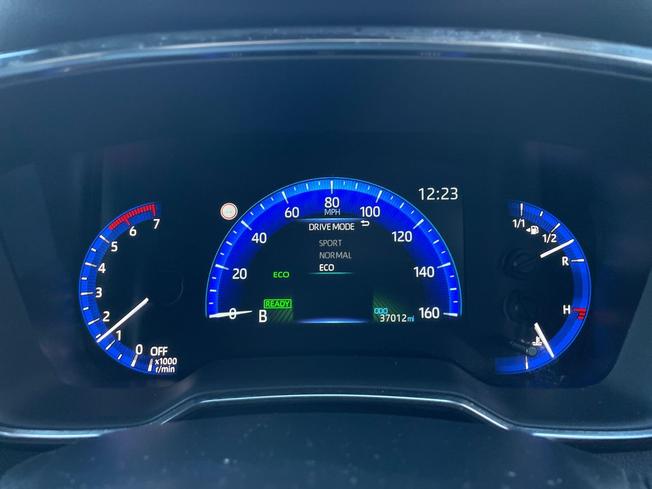 TOYOTA Corolla Photo 44