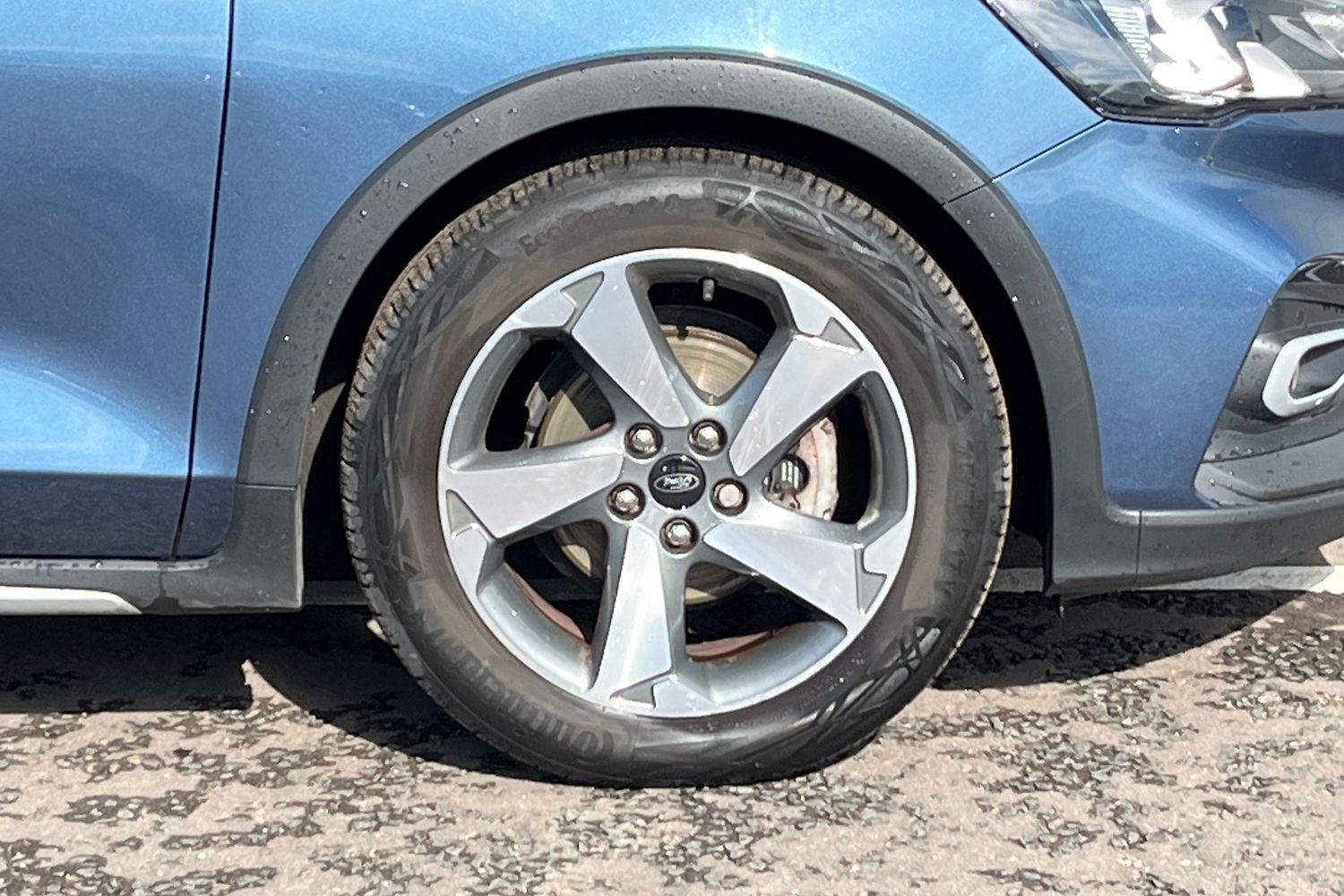 Ford FOCUS Photo 7