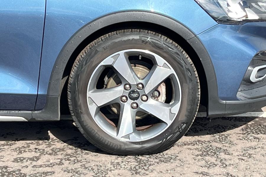 Ford FOCUS Photo autoimg-e31ee702e0c455c86663340478f80905dd96950d.jpg