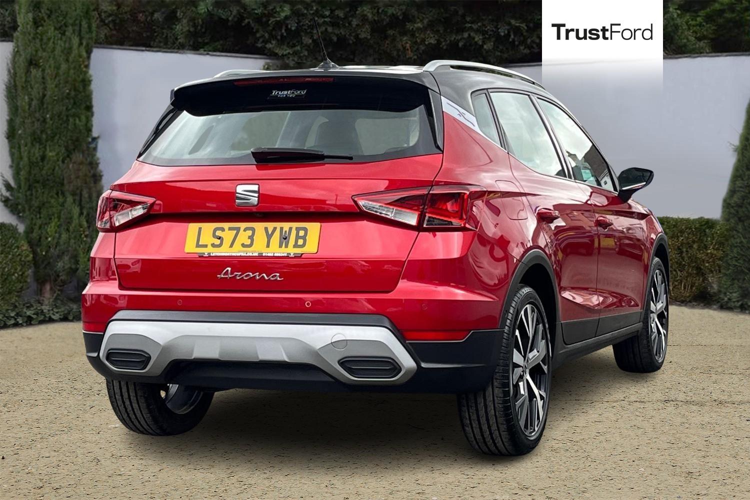 SEAT Arona Photo 3