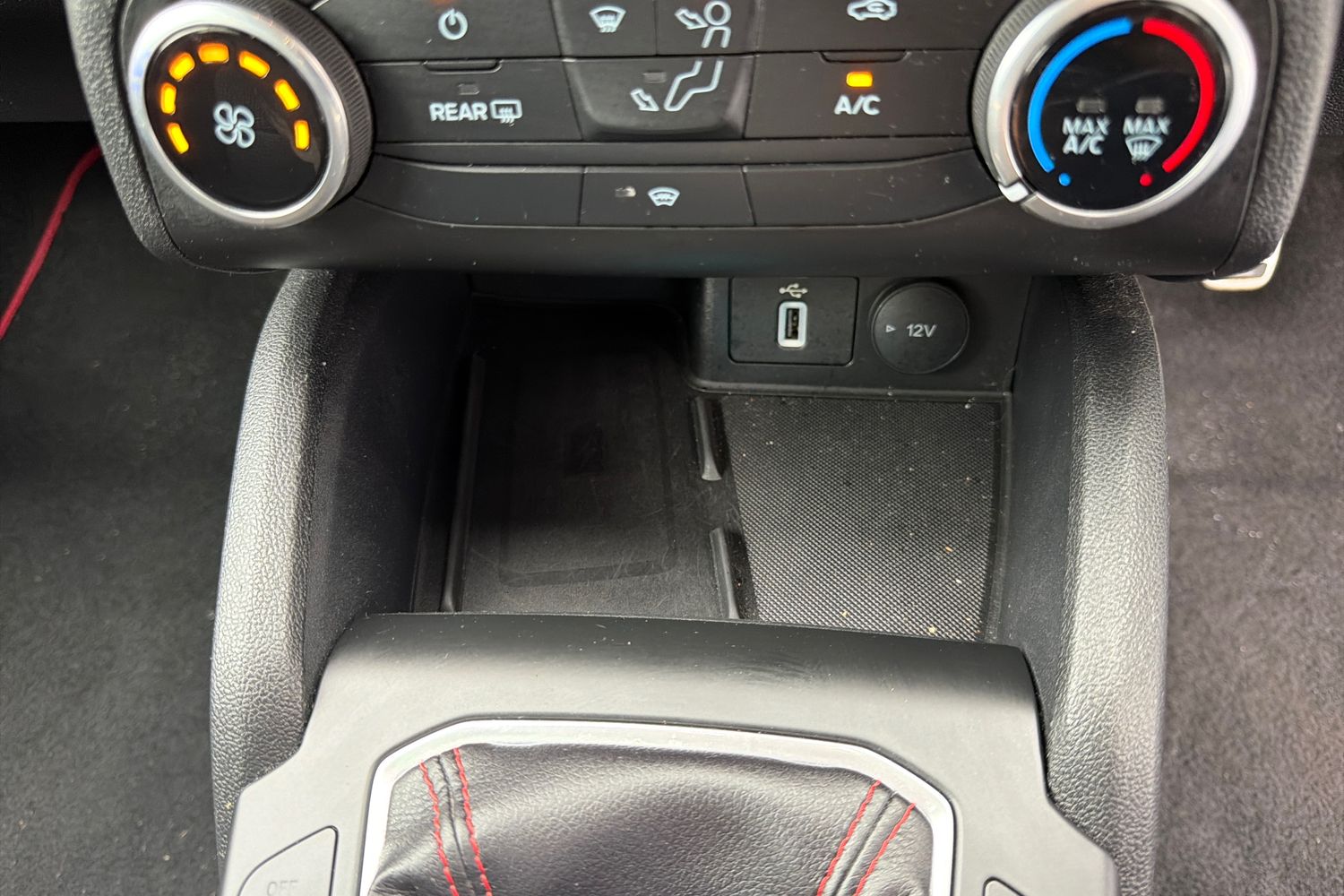 Ford Focus Photo 33