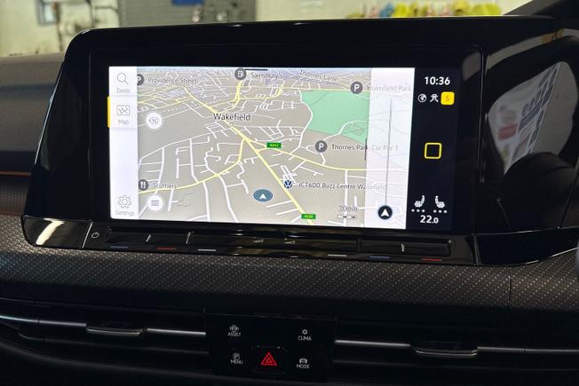 Volkswagen Golf Photo 14