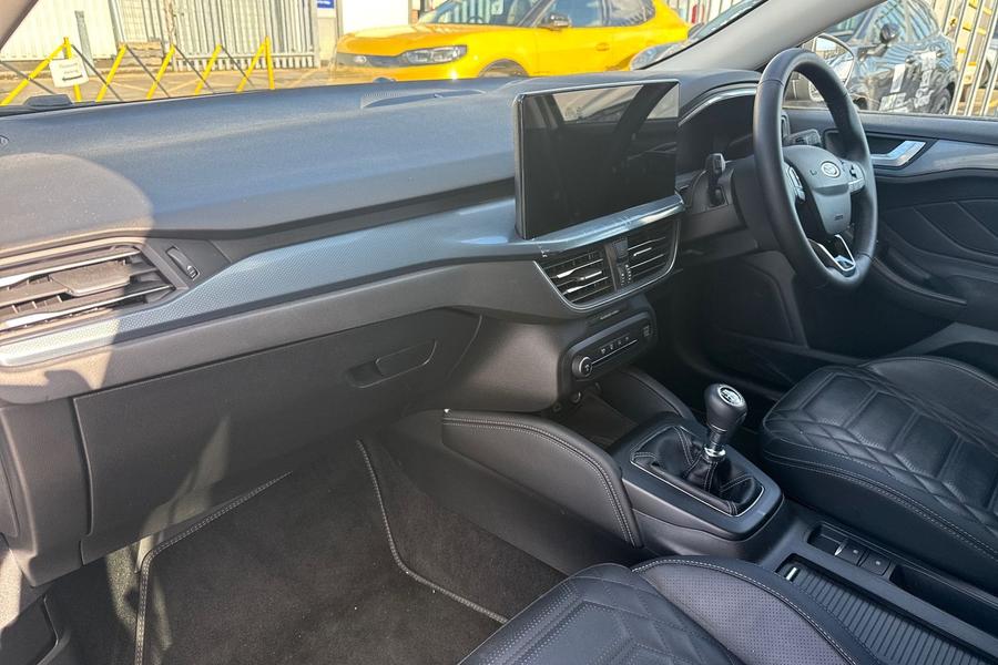 Ford Focus Photo autoimg-e329b013ddbec10690665034407e1d0d66db86f0.jpg