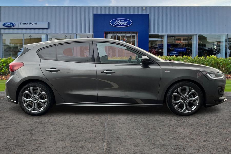 Ford FOCUS Photo autoimg-e329fc76c833ab5ea432a2404077885cf228b4b8.jpg