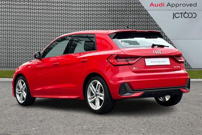 AUDI A1 Photo 3