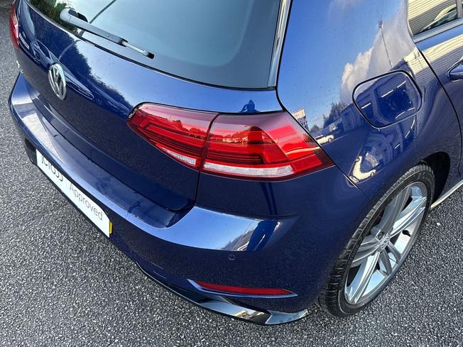 VOLKSWAGEN Golf Photo 22