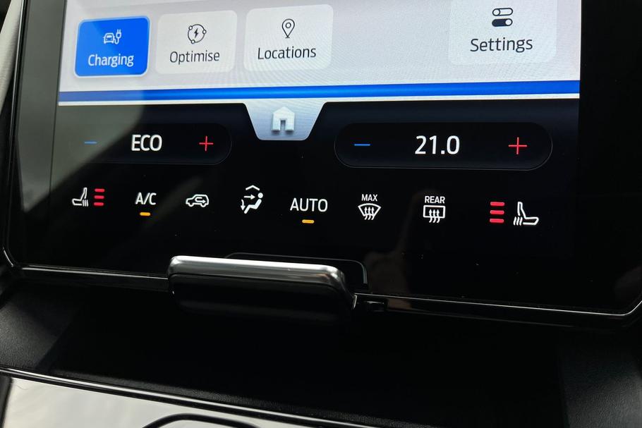 Used Ford Explorer 29