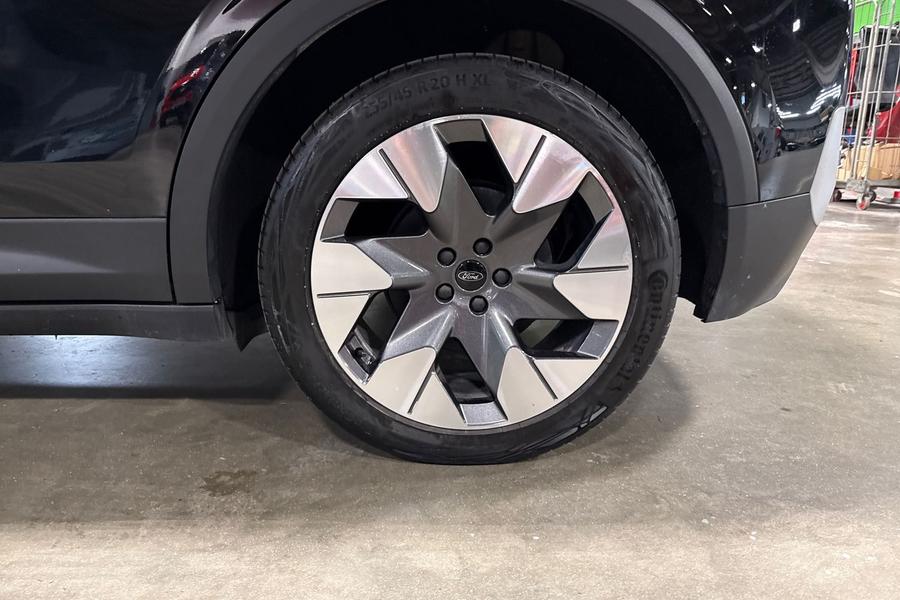 Ford Explorer Photo autoimg-e330569a82ce8d58ea1a964a98ab38dd80bc7212.jpg
