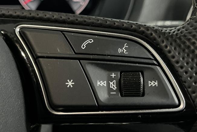 AUDI Q2 Photo 17