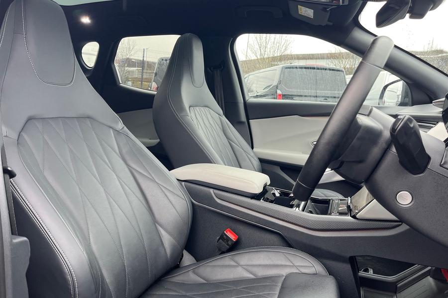 Ford CAPRI Photo autoimg-e332aafbd623968b4988386312a0b1d0ef4513a6.jpg