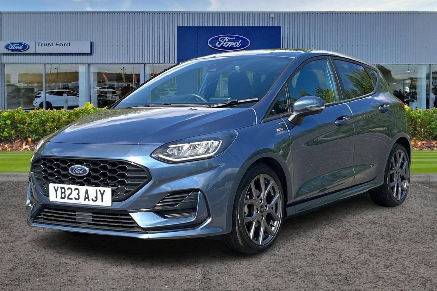 Ford FIESTA Photo 4