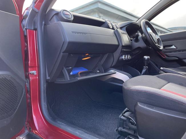 DACIA Duster Photo 33