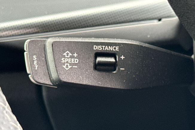 Audi Q3 Photo 37
