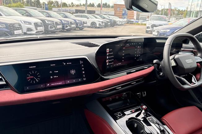 Audi S5 Avant Photo 21