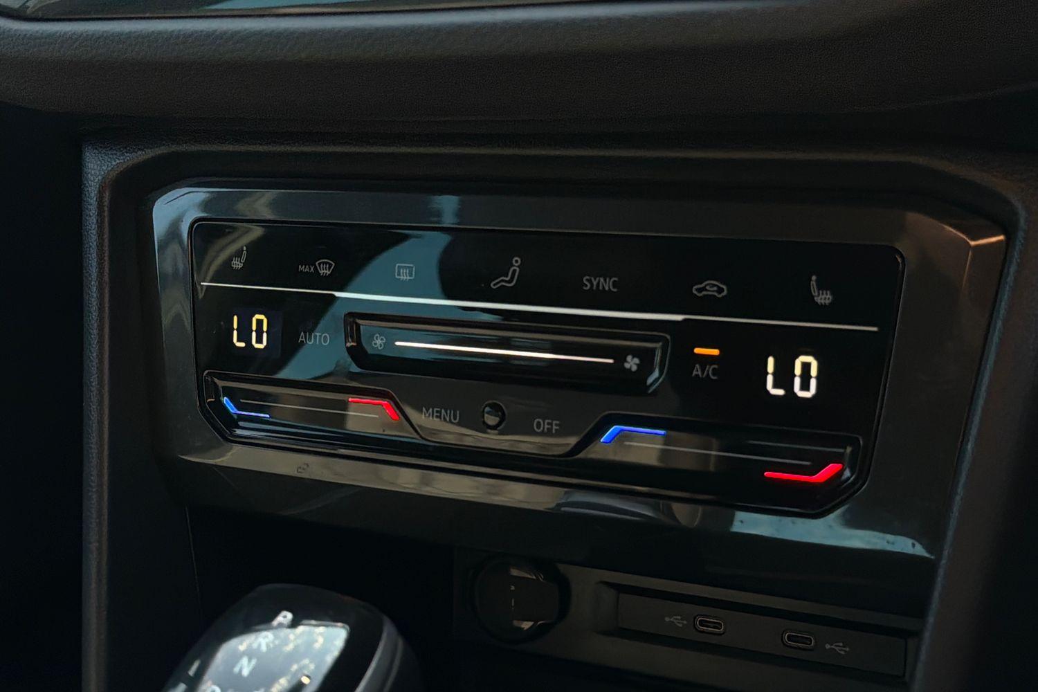 Volkswagen TIGUAN Photo 31