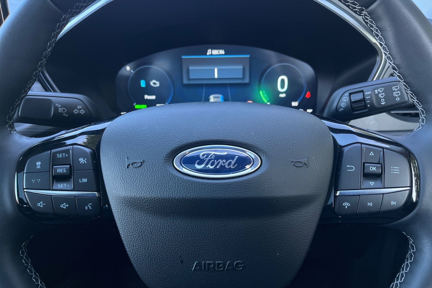 Ford KUGA Photo 11