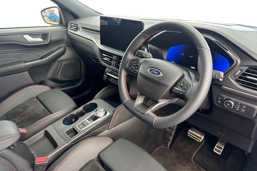 Ford KUGA Photo autoimg-e33c6af2f0b7afbdb8cec895683f3ee113242624.jpg
