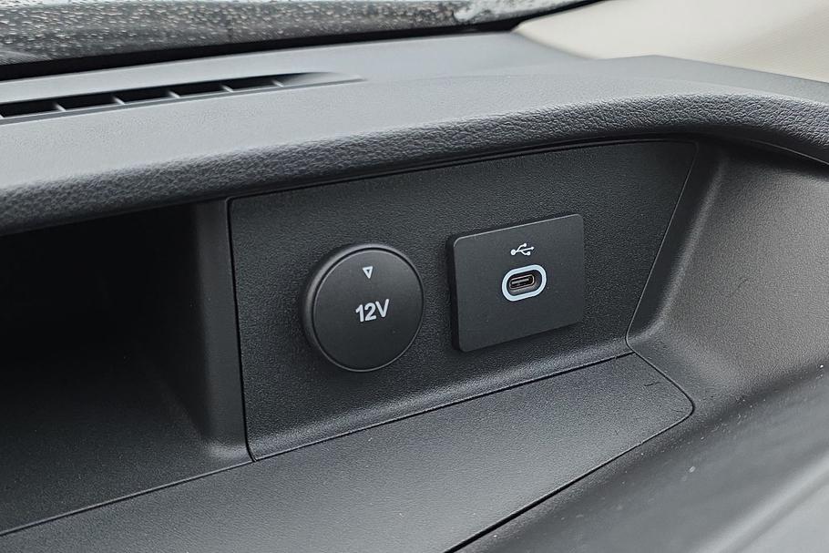 Used Ford E-TRANSIT 33