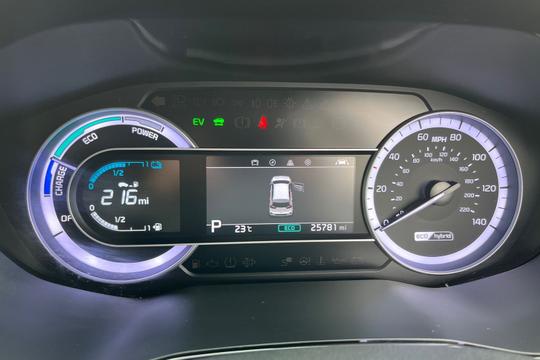 Kia Niro Photo autoimg-e3461cf3e5effa1a77aa87c1343d145477c4b212.jpg
