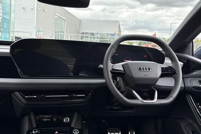 AUDI A6 E-Tron Avant Photo 39