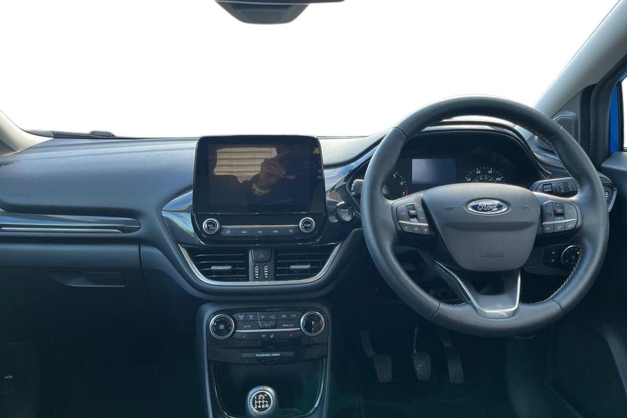 Ford PUMA Photo autoimg-e34aaadb90eee667cca38d839093f16a12f13052.jpg