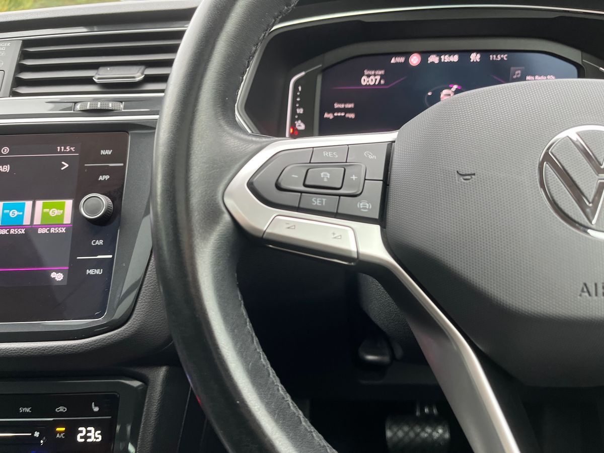 Volkswagen Tiguan Photo 15