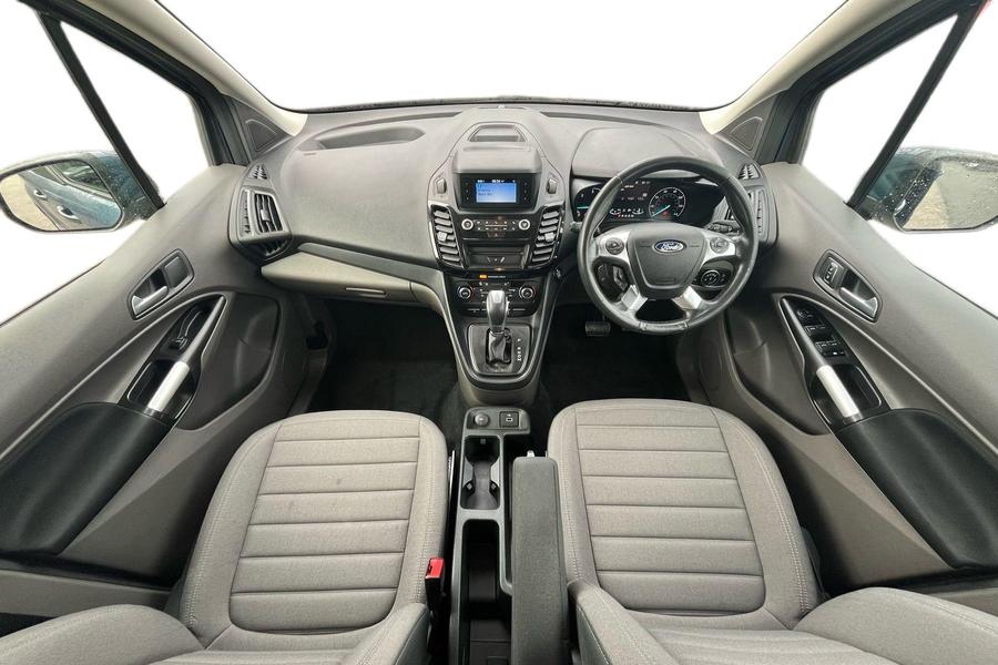 Ford TOURNEO CONNECT Photo autoimg-e34d0156f4ebea056bd699d6df4da7a653eb02a1.jpg