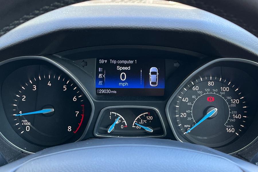 Ford Focus Photo autoimg-e34dca13d1c52407ea0ad49f9115182d8139d6bf.jpg