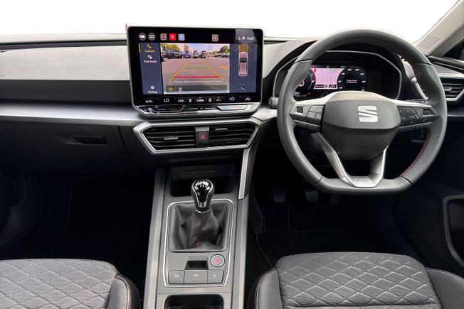 SEAT Leon Photo 10