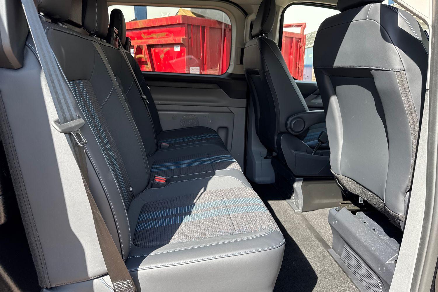 Ford TRANSIT CUSTOM Photo 25