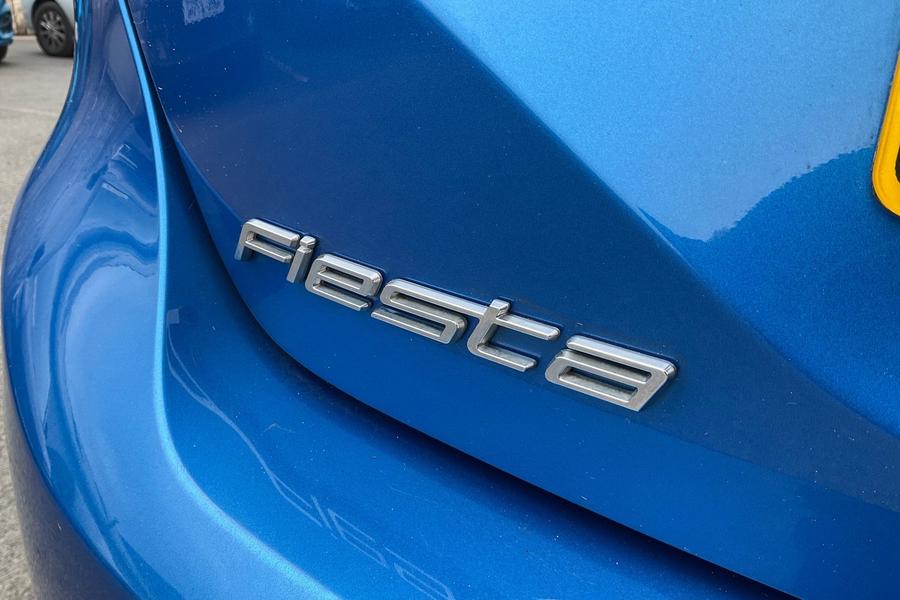 Ford FIESTA Photo autoimg-e35c5802afa6b16a50683c8788483f3c4a8c94cc.jpg