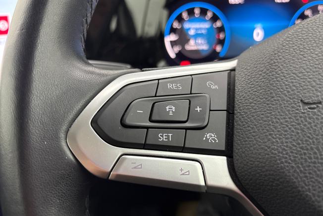 Volkswagen Golf Photo 16