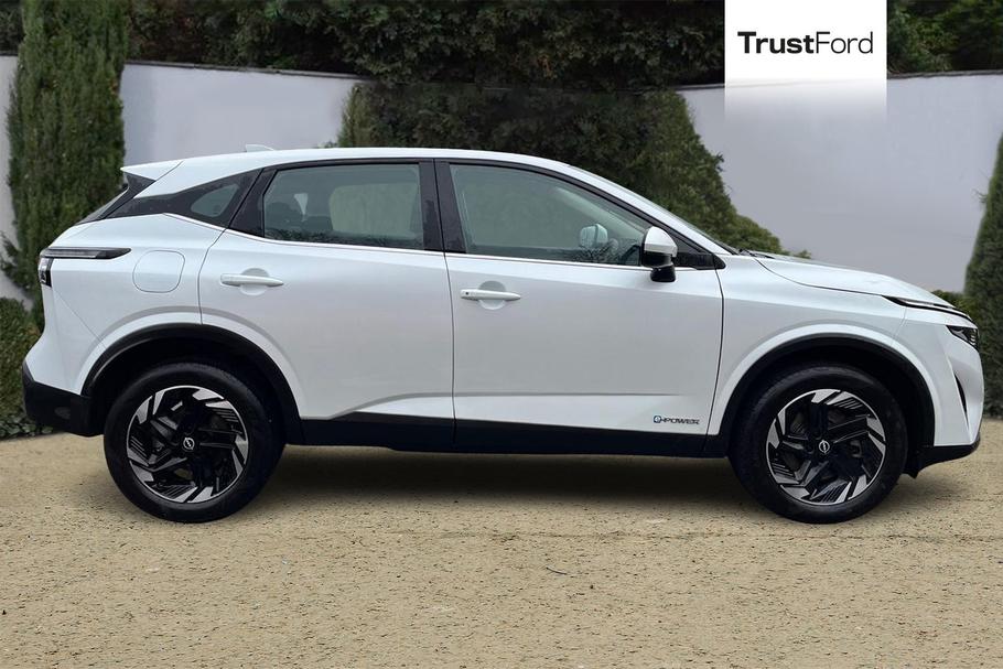 Used Nissan Qashqai YO25LHL 3