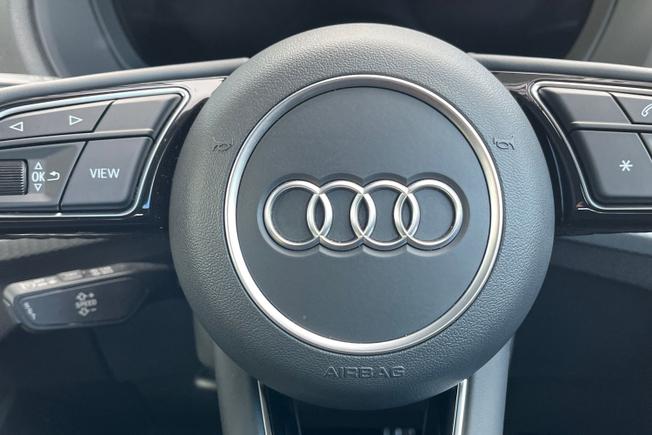 AUDI Q2 Photo 29