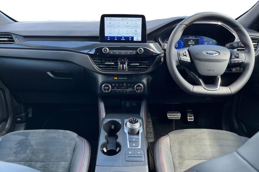 Ford KUGA Photo autoimg-e3704a72f6099f4b6592384bad5e10676a809964.jpg