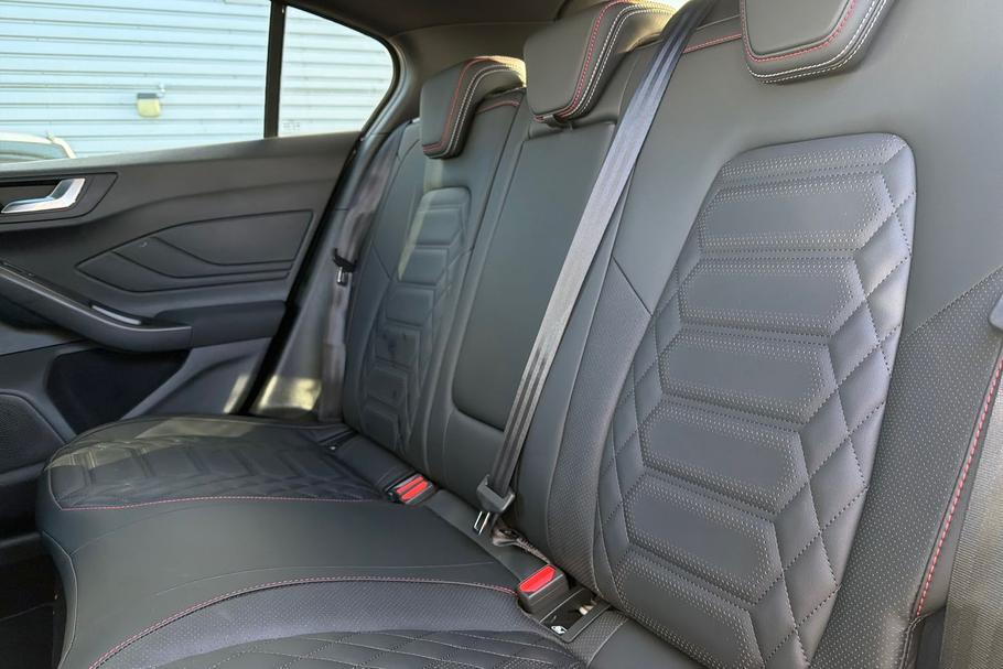 Used Ford FOCUS WX25JZM 20