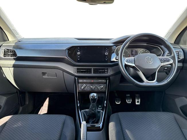 VOLKSWAGEN T-Cross Photo 10