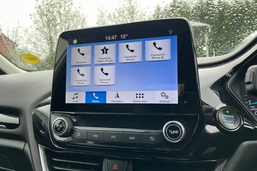 Ford FIESTA Photo autoimg-e37d48024a1d12073d6c30e18d0d12ca0e92c096.jpg