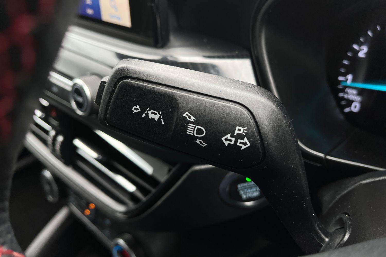 Ford FOCUS Photo 13
