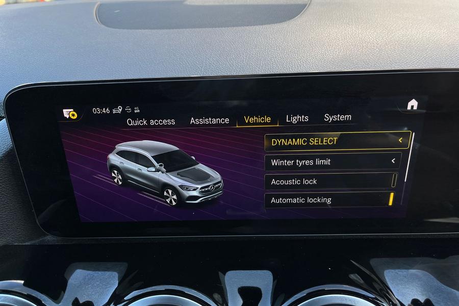 Mercedes-Benz GLA Photo autoimg-e383ea353049d8bfc0307d5f1ffd713884bc6c88.jpg