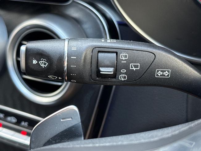 MERCEDES-BENZ GLC Photo 53