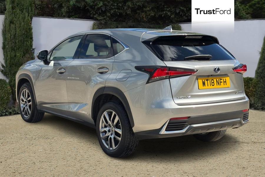 Lexus NX Photo autoimg-e38a892a4b4d94cf9b6158e6454feb4be52bd5cf.jpg