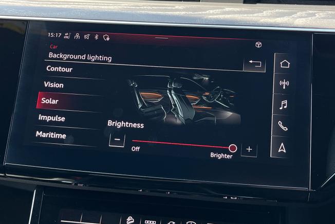 AUDI E-Tron S Photo 50