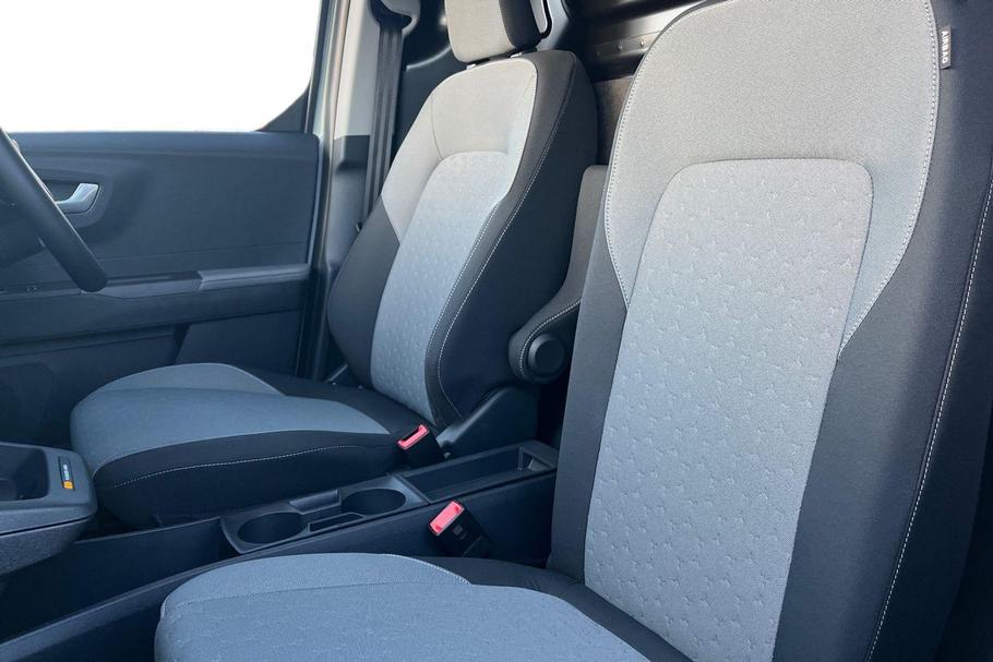 Used Ford E-Transit Courier JMZ5477 10