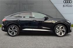 AUDI  Q4 Sportback Photo 4